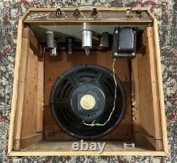 1950 Oahu Tonemaster Model 230K-E Amplifier! Clean! Jensen P12R Speaker SNC Iron