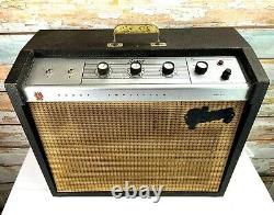 1964 GIBSON Scout Tube Guitar Amplifier GA 17 RVT Footpedal 10 CTS Speaker USA