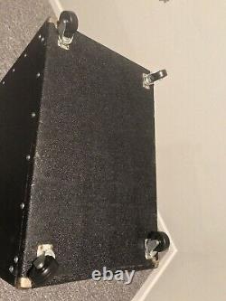 1968 Sunn 4x12 cabinet with Jensen C12-N Speakers. Rare, Very Clean. W Cover