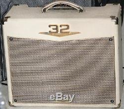 Crate Palomino V32 30 watt EL 84 Tube amplifier. Celestion Speaker, MADE IN USA