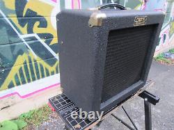 Crate Vintage Club 20 With12 60 watt 16 ohm HellaTone speaker