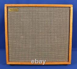 Daedalus S-82 Oak Acoustic Guitar 2x8 Speaker Cabinet with Padded Cover