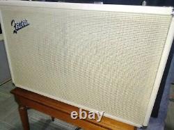 Fender 1963, 2 -12 Bassman Ext Speaker cabinet