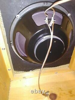 Fender 1963, 2 -12 Bassman Ext Speaker cabinet