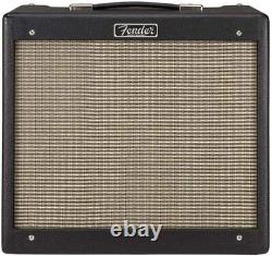 Fender 2231500000 15 Watts Blues Junior IV Amplifier for Guitar Black