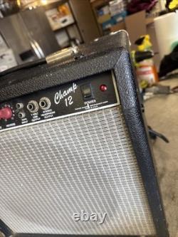 Fender Champ 12 Red Knob Combo Tube Amplifier Classic 80s-90s Jam Amp