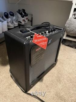 Fender Mustang I V. 2 Combo Modeling Guitar Amplifier 20W for Practice