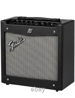 Fender Mustang I (V. 2) guitar amplifier (20-watt modeling combo amp)