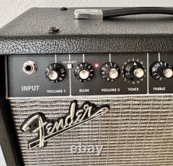 Fender Super Champ X2 2 Channel Tube Guitar Amplifier With Original Footswitch