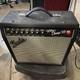 Fender Vibro Champ Xd Pr 736 Combo Guitar Amplifier 5w Vacuum Tube Electric Gui