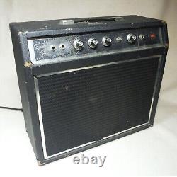 Gibson G-10 Guitar Combo Amplifier Working Vintage Made In USA Cosmetic Issues