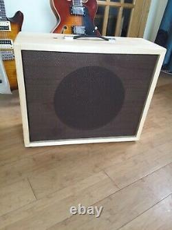 New Guitar Speaker Cabinet. 1 x 12 with used Marshall Celestion G12T