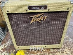 Peavey Classic 20 Guitar Amp 20 WATTS 120V Orignal Owner