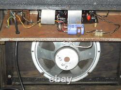 RARE VINTAGE 1970's GIBSON G-10 GUITAR AMPLIFIER 20 WATTS With TREMOLO WORKING CND