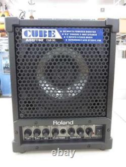 ROLAND CM-30 Monitor Speakers