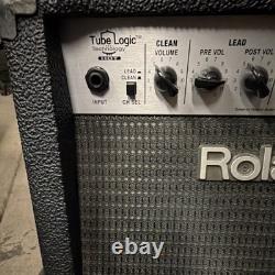 Roland GC-405X Combo Guitar Amplifier 32W 4 Speakers 2-Channel Solid State 8 Ohm