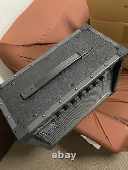 Roland JC-22 Jazz Chorus Guitar Amplifier Excellent Condition, Used from JAPAN