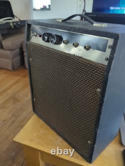 Teisco Kingston Vintage Tube Amplifier, 8 Spkr, 3 Tubes, Read Discription