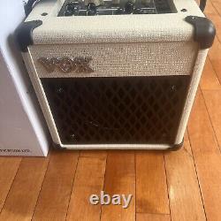 VOX MINI5 Rhythm Pattern Modeling Amplifier Ivory? Battery Powered 6AA for Guitar