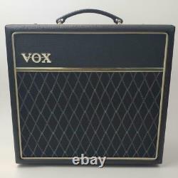 VOX V9158 Pathfinder Guitar Amplifier Grade B