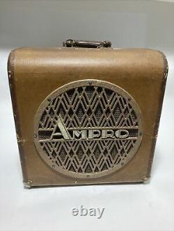 Vintage Ampro 16641 12 in. Speaker withCabinet 1956. Vintage Guitar amp speaker