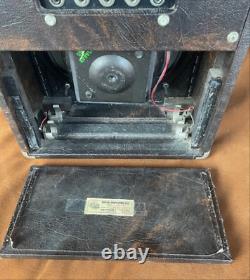 Vintage Rock Amps Petros 1 Battery Powered Guitar Amplifier Working