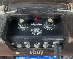 Vintage Rock Amps Petros 1 Battery Powered Guitar Amplifier Working