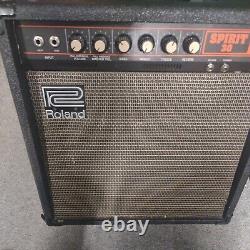 Vintage Roland Spirit Bass 30 Watt guitar Amplifier with Force 12-in speaker
