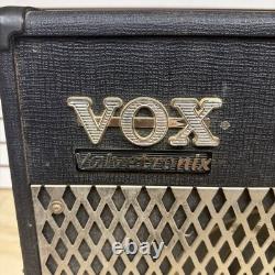 Vox Valvetronix AD30VT 30W Guitar Amplifier Combo Tested Power Cord Aux Cable OG
