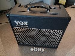 Vox Valvetronix AD30VT Guitar Amplifier