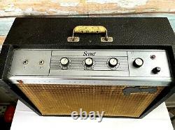 1964 Gibson Scout Tube Guitar Amplificateur Ga 17 Rvt Footpedal 10 Cts Speaker États-unis