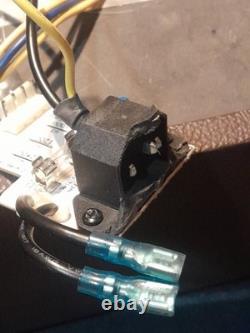 AMPLIFICATEUR DE GUITARE/MICRO FISHMAN LOUDBOX MINI PRO-LBX-500 S'ALLUME MAIS A BESOIN D'UNE RÉPARATION