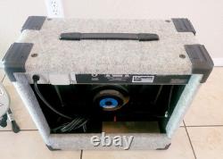 Amplificateur Combo Fender M-80 Watt avec Haut-parleur de 12 pouces et Pédale de Contrôle Fabriqué aux États-Unis Amp M80