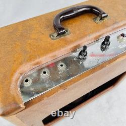 Amplificateur Combo Rickenbacker M-11 1x12 années 1950 marron Amplificateur Combo Rickenbacker M-11 1x12 années 1950 marron