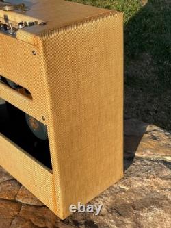 Amplificateur Gibson GA-30 RV Invader tweed Jensen en très proche état neuf avec housse de transport