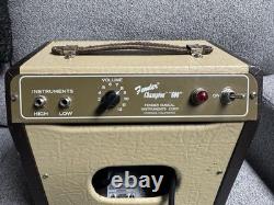 Amplificateur à lampes pour guitare Fender Champion 600 5 watts avec transformateur amélioré et lampes.