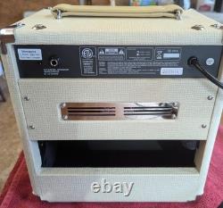 Amplificateur à lampes pour guitare électrique Monoprice 611705 5W 1x8