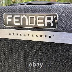 Amplificateur à tubes EL84 7 Watt Fender Bassbreaker 007 avec haut-parleur Celestion de 10 pouces