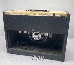 Amplificateur à tubes pour guitare de ligne aérienne vintage des années 1960, entièrement d'origine