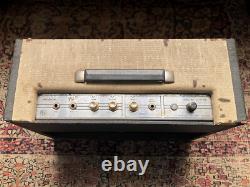 Amplificateur à tubes pour guitare de ligne aérienne vintage des années 1960, entièrement d'origine