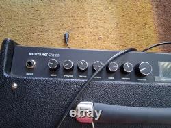 Amplificateur combo Fender Mustang GTX 100 de 100 watts avec haut-parleur de 12 pouces x 1