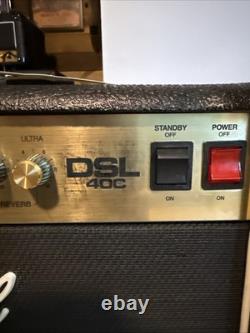 Amplificateur combo à lampes Marshall DSL40C guitare 1x12 noir / or