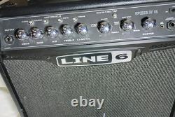 Amplificateur combo de modélisation pour guitare Line 6 Spider IV 15 15W avec haut-parleur de 8 pouces - Noir