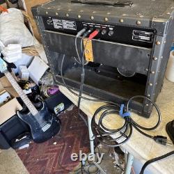 Amplificateur combo guitare Roland JC-55 Jazz Chorus 40 W 2 x 8 pouces avec chorus stéréo – BEL ÉTAT + pédale