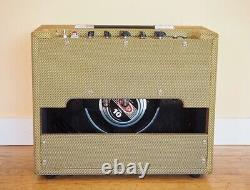 Amplificateur combo pour guitare à lampes Vintage 15W 1X10 avec haut-parleur en Tweed et badge personnalisé