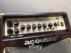 Amplificateur combo pour guitare acoustique Acoustic A20 marron/tan avec égaliseur 3 bandes, 8 pouces, 20W