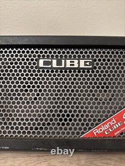 Amplificateur combo stéréo Roland Cube Street pour guitare alimenté par batterie EN ÉTAT.