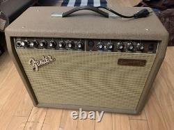 Amplificateur de guitare Fender Acoustasonic 30 pour guitare acoustique électrique. Fonctionne.