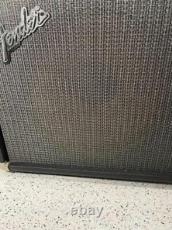 Amplificateur de guitare Fender Champ 12 avec bouton rouge des années 80-90, en bon état, haut-parleur d'origine.