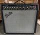 Amplificateur De Guitare Fender Cyber-champ Avec Haut-parleur Celestion De 12 Pouces S'allume Lire